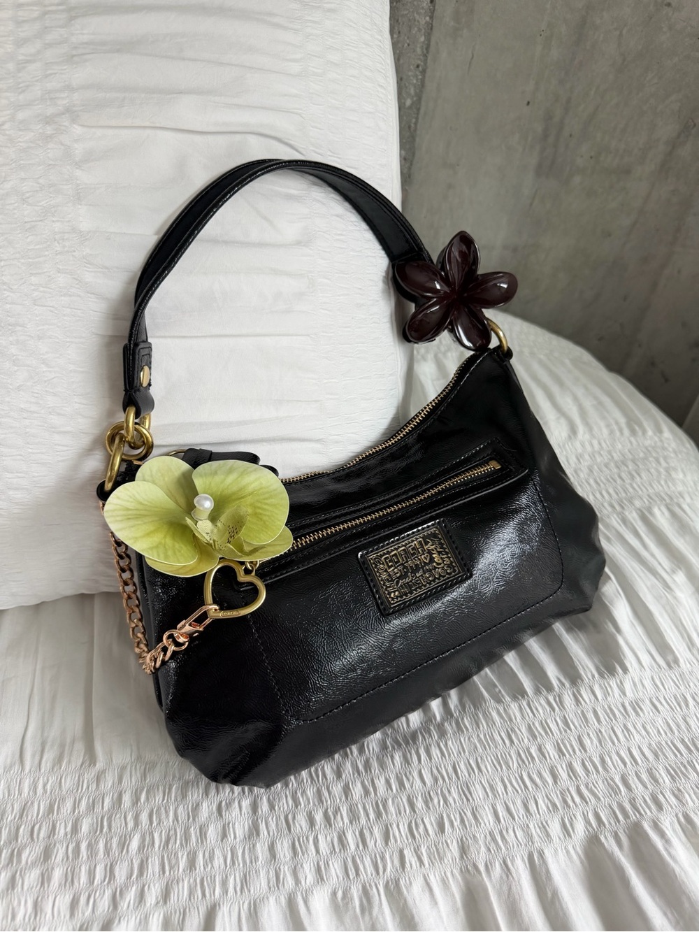Vintage Coach Poppy Demi Shoulder Bag w/Gold Hardware